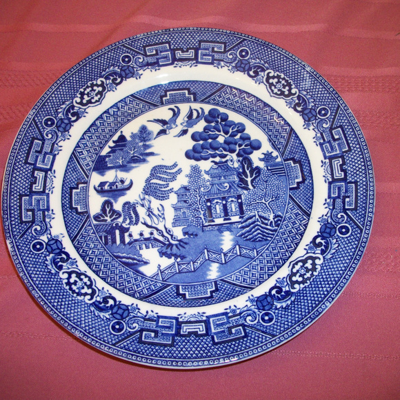 Allerton England Dining Vintage Allerton England Blue Willow 9 Plate Poshmark